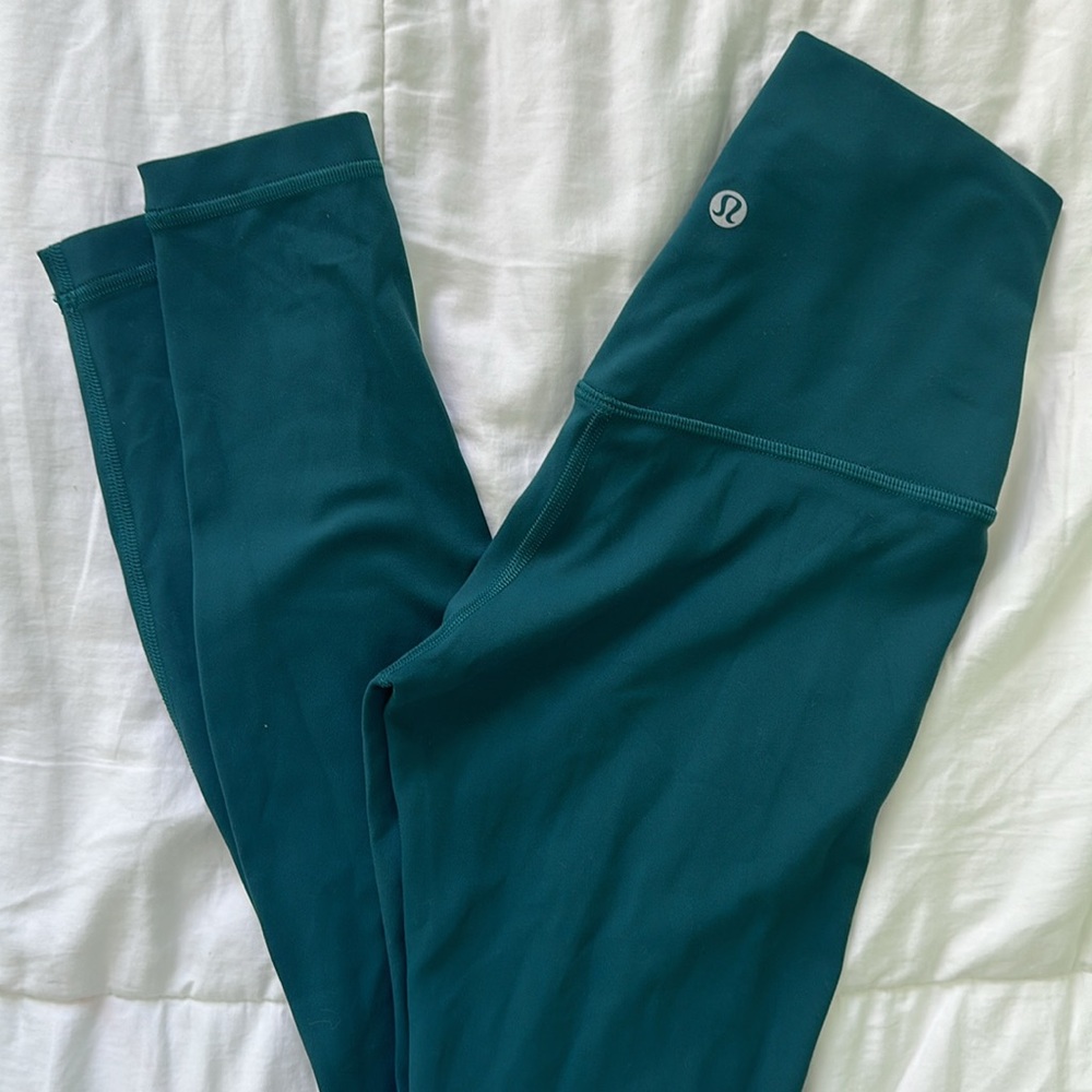 Lululemon align legging 28 inch inseam.
